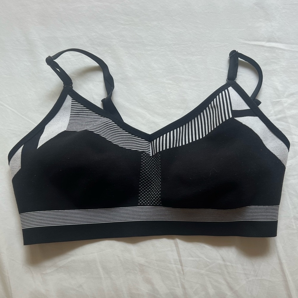 Nike Black and White Sports Bra Intimates